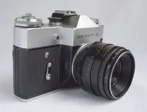 Історія українського фотоапарату Зеніт - Перуниця зеніт