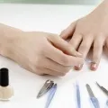 Як використовувати фольгу для нігтів використовувати