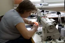 Як створюють шкільну форму, Материнство - вагітність, пологи, харчування, виховання створюють