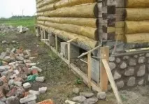 Як влаштувати забірку в дерев’яному будинку. дерев