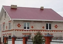 Дах із профнастилу своїми руками технологія монтажу, плюси та мінуси технологія