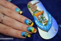 Літній дизайн нігтів пляж, море, пальми дизайн