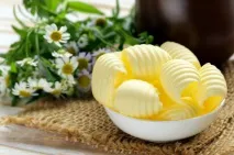 Чи можна їсти вершкове масло при схудненні і як воно впливає на обмін речовин воно