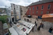 Не вір очам своїм! Дзеркальні ілюзії від Леандро Ерліха (Leandro Erlich) ілюзії