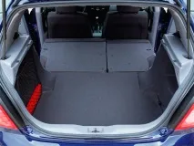 Nissan Almera (N16, 2000-2006) – над прірвою 2000-2006