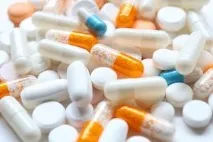 Які препарати використовуються для лікування хронічного болю в спині лікування