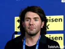 Як поводиться у формі Андрій Малахов формі