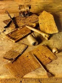 Від палиці та каменю до кулькової ручки каменю