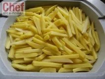 Poutine (національна канадська страва) національна