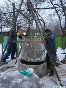 Зникла вода в свердловині – причини та вирішення проблеми свердловині