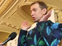 Сергій Сосєдов Кривошапко мене дуже любив сосєдов