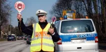 Штраф 300 євро та заборона на в’їзд навіщо потрібні міжнародні права штраф