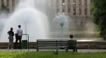 Як привчити казахстанців плюватися і смітити на вулицях - поради культуролога - фрагменти з життя смітити
