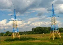 Установка стовпів та монтаж повітряних ліній електропередач повітряних