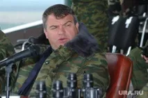 У Держдумі обурені призначенням Сердюкова в Ростех обурені