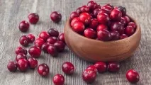 Ягоди брусниці підвищують або знижують тиск тиск