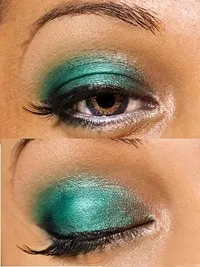 Акцент на очі кольорові smoky-eyes - Все про макіяж на сайті ІЛЬ ДЕ БОТЕ акцент