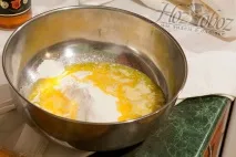 яблучний
