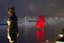 Червоні вітрила - 2016 у Петербурзі червоні