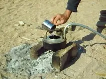 Дистиляція морської води в поході, Виживання в дикій природі та екстремальних ситуаціях поході