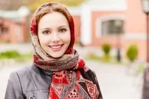 Як красиво зав’язувати шарф на голові 16 фото-ідей красиво