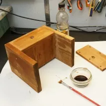 руками