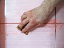 Як викласти фартух з плитки на кухні - кладка фартуха з кахлю. викласти