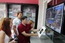 близько