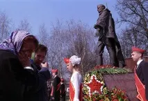 Про що мовчать Федотов із Карагановим країни