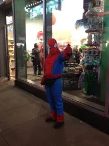 On Manhattan або In Manhattan можна