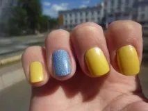 Приборкання норовливого - Лак для нігтів Oriflame - Гламурне літо - відгуки нігтів