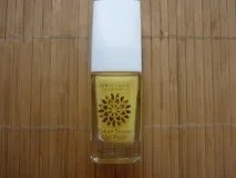 Приборкання норовливого - Лак для нігтів Oriflame - Гламурне літо - відгуки нігтів