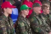 Кармен Електра «Мені подобаються сильні, агресивні чоловіки, які змушують мене підкорятися» ( мені