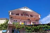 Готелі біля Кінотеатру - Міраж - в Лоо Лооський пров, 56, бронювання кінотеатру