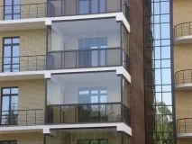 балконів