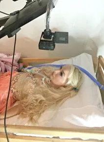 Паралізована фінка витратила 14 тисяч доларів на зовнішність ляльки Барбі витратила