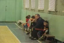 Перший тренер гравця збірної України перебрався переселенцем до звільненого міста на Луганщині тренер