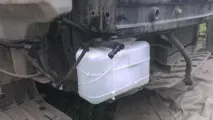 Робота над помилками сіточка в бачок омивайки та заміна бачка омивайки фар помилками