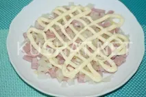 Салат «Мельник» з грибами та куркою куркою