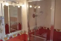 недорогий