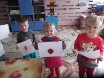 Конспект НОД з малювання на тему «Овочі» із застосуванням трафаретів у молодшій групі (3–4 роки) малювання