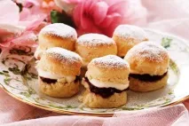 Tea Time – англійська традиція чаювання традиція