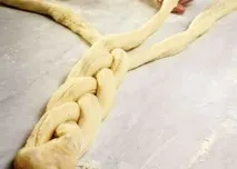 Прикраса весільного короваю коровай