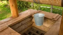 Вода на дачі колодязь