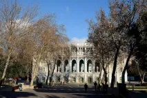 Недільні історії ЩЕДРЕ ДЕРЕВО ЧИНАР історії