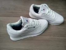 Зимові кросівки Рибок (75 фото) моделі Reebok Classics та Ізітон на зиму з хутром теплі, білі, з фото