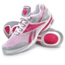 Зимові кросівки Рибок (75 фото) моделі Reebok Classics та Ізітон на зиму з хутром теплі, білі, з фото