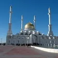 Башта () 6 букв - пошук слів за маскою та визначенням, відповіді на сканворди башта