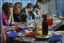 BBC Ukrainian - Головна сторінка блогів - Як Сергію в армію проводжали головна