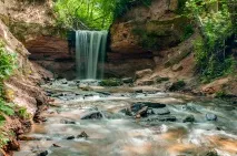 Горчаківщинський водоспад та Любшанська фортеця у Санкт-Петербурзі любшанська